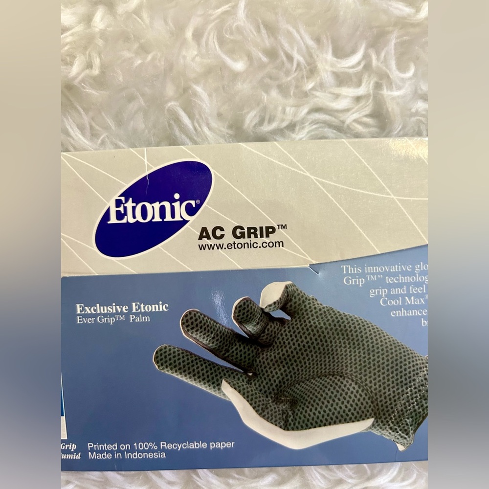 NWT Etonic AC Grip Gloves in Black and White